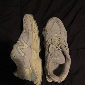 New Balance Beige and Cream Athletic Shoes